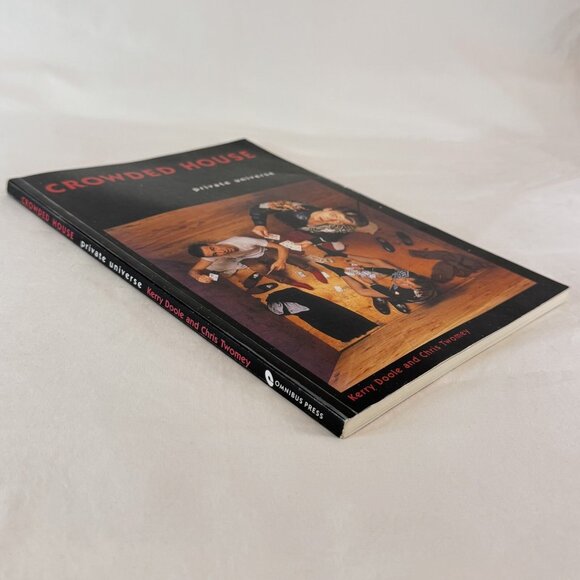 Crowded House : Private Universe Illustrated Biography Chris Twomey, Kerry Doole - Picture 3 of 11